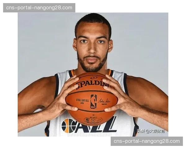 洛杉矶火花开启训练营，新任主帅科特·米勒强调防守体系