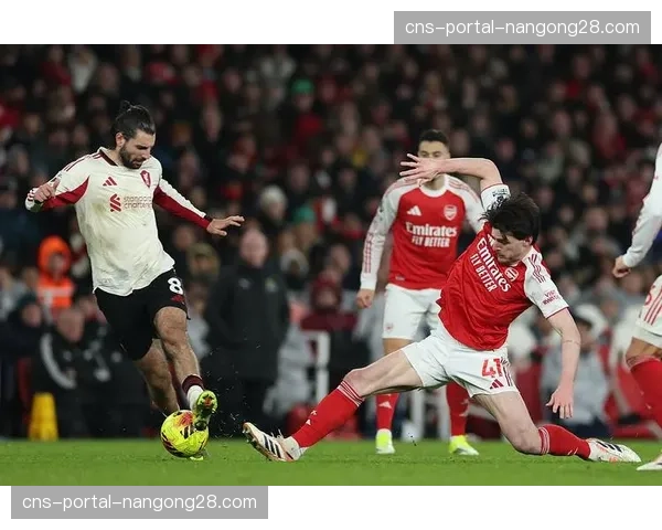 争议！阿森纳进球前疑似犯规，VAR审核后认定有效